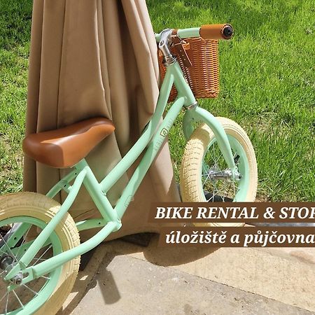 Villa Follemira Cz - Kitchen - Garden - Bike Storage Pencin Екстер'єр фото